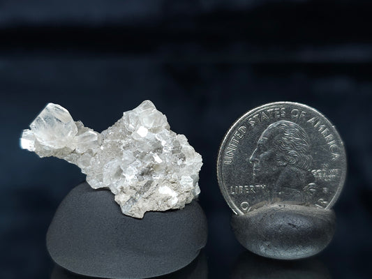 #33597 Super clear Nailhead Spar Calcite tiny cluster