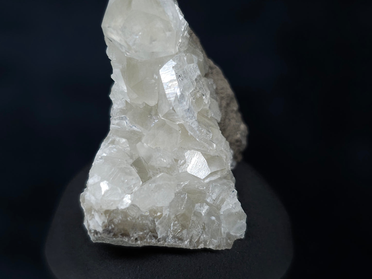 #33598 Super clear Nailhead Spar Calcite tiny cluster