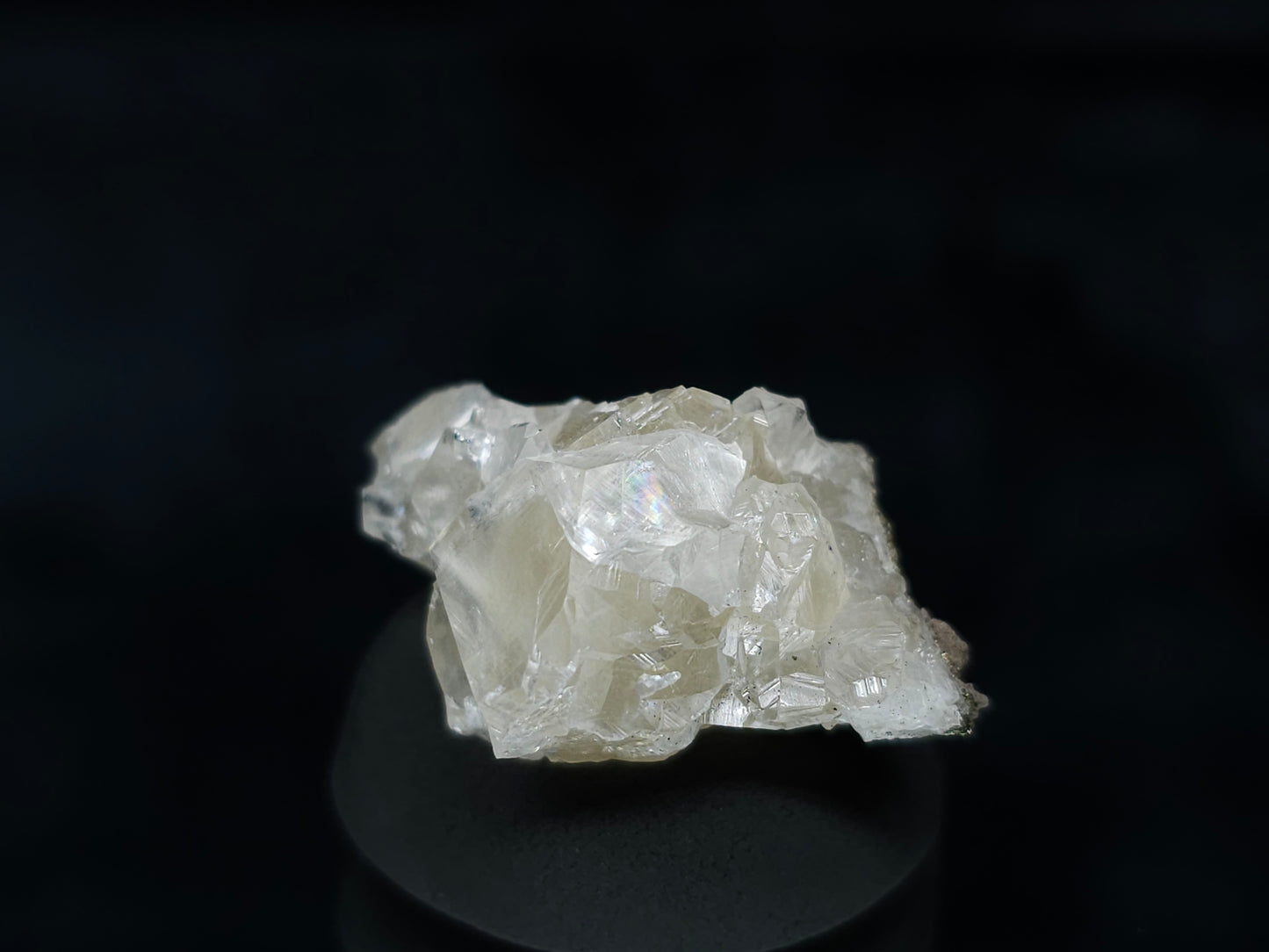 #33599 Super clear Nailhead Spar Calcite tiny cluster