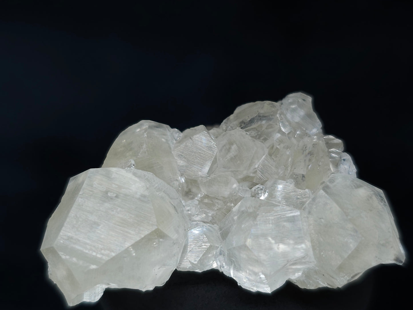#33600 Super clear Nailhead Spar Calcite tiny cluster