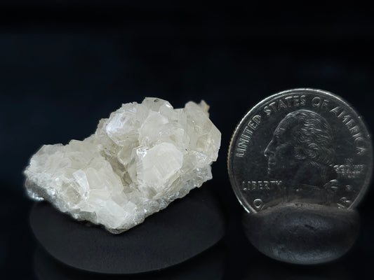 #33601 Super clear Nailhead Spar Calcite tiny cluster