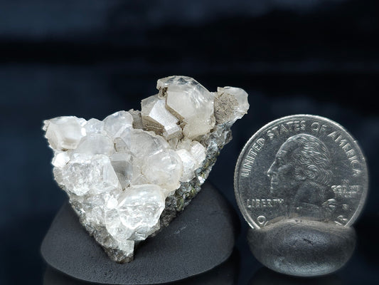 #33603 Twin clear phantom Nailhead Spar Calcite tiny cluster