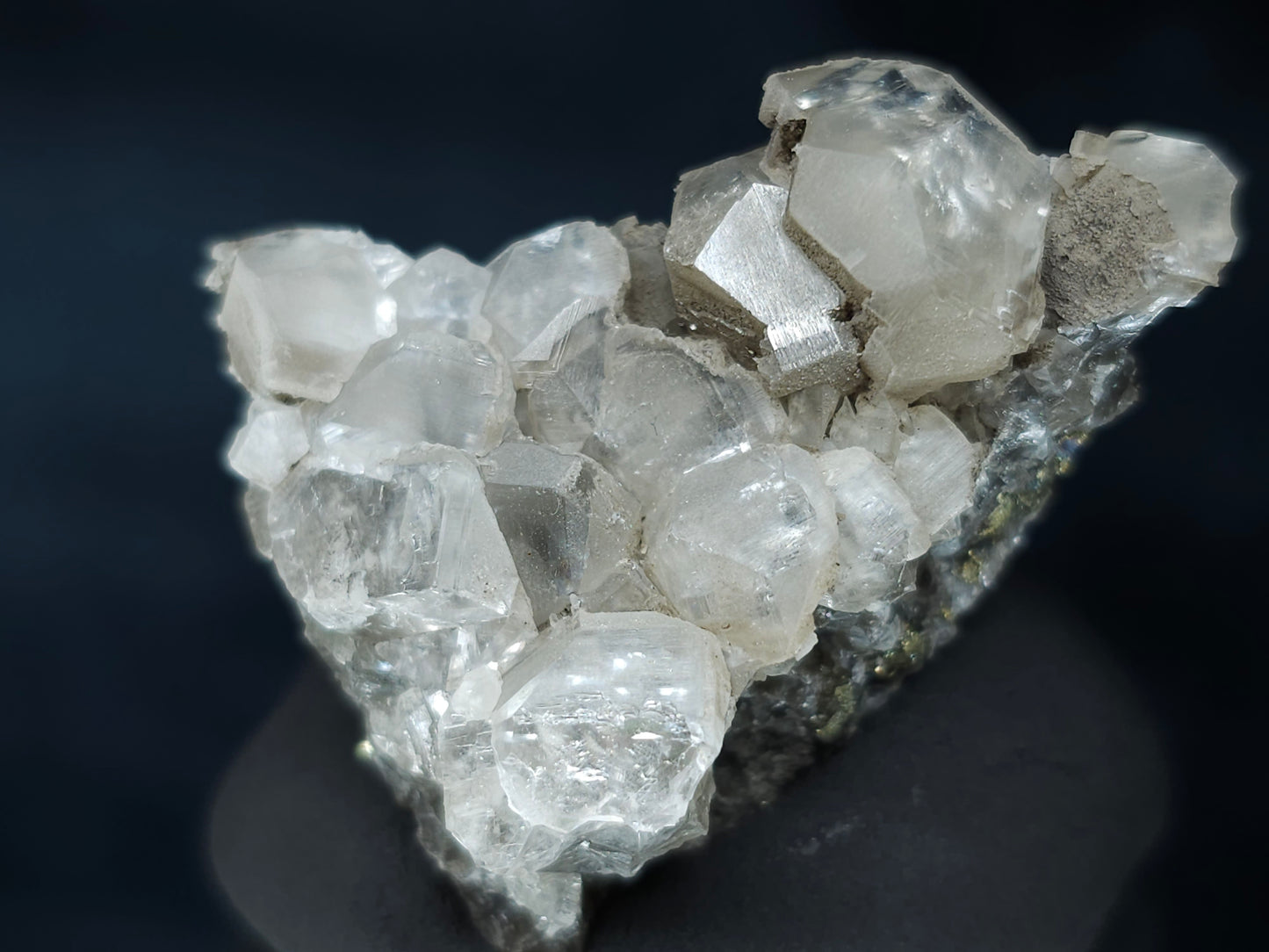 #33603 Twin clear phantom Nailhead Spar Calcite tiny cluster