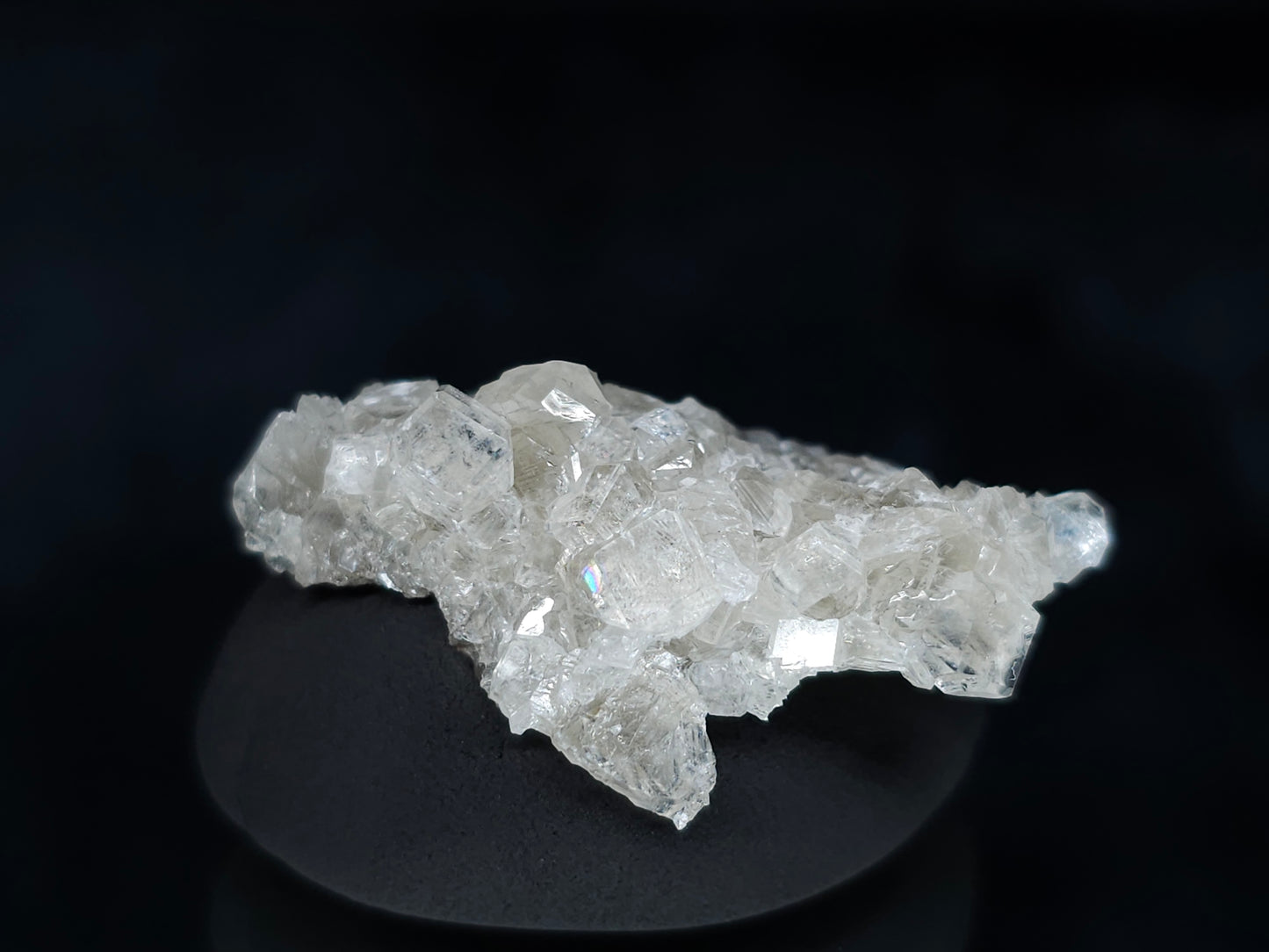 #33608 Super clear Nailhead Spar Calcite tiny cluster