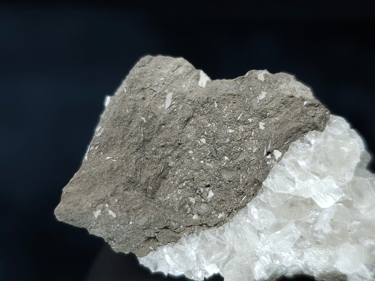 #33616 Super clear Nailhead Spar Calcite tiny cluster