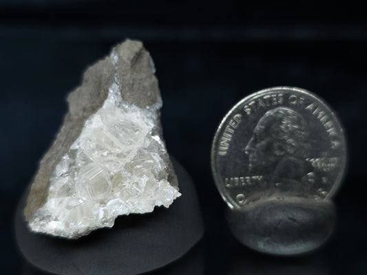 #33619 Super clear Nailhead Spar Calcite tiny cluster