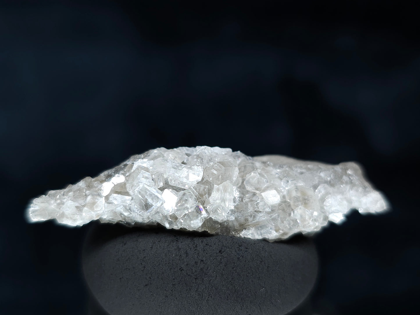 #33620 Super clear Nailhead Spar Calcite tiny cluster