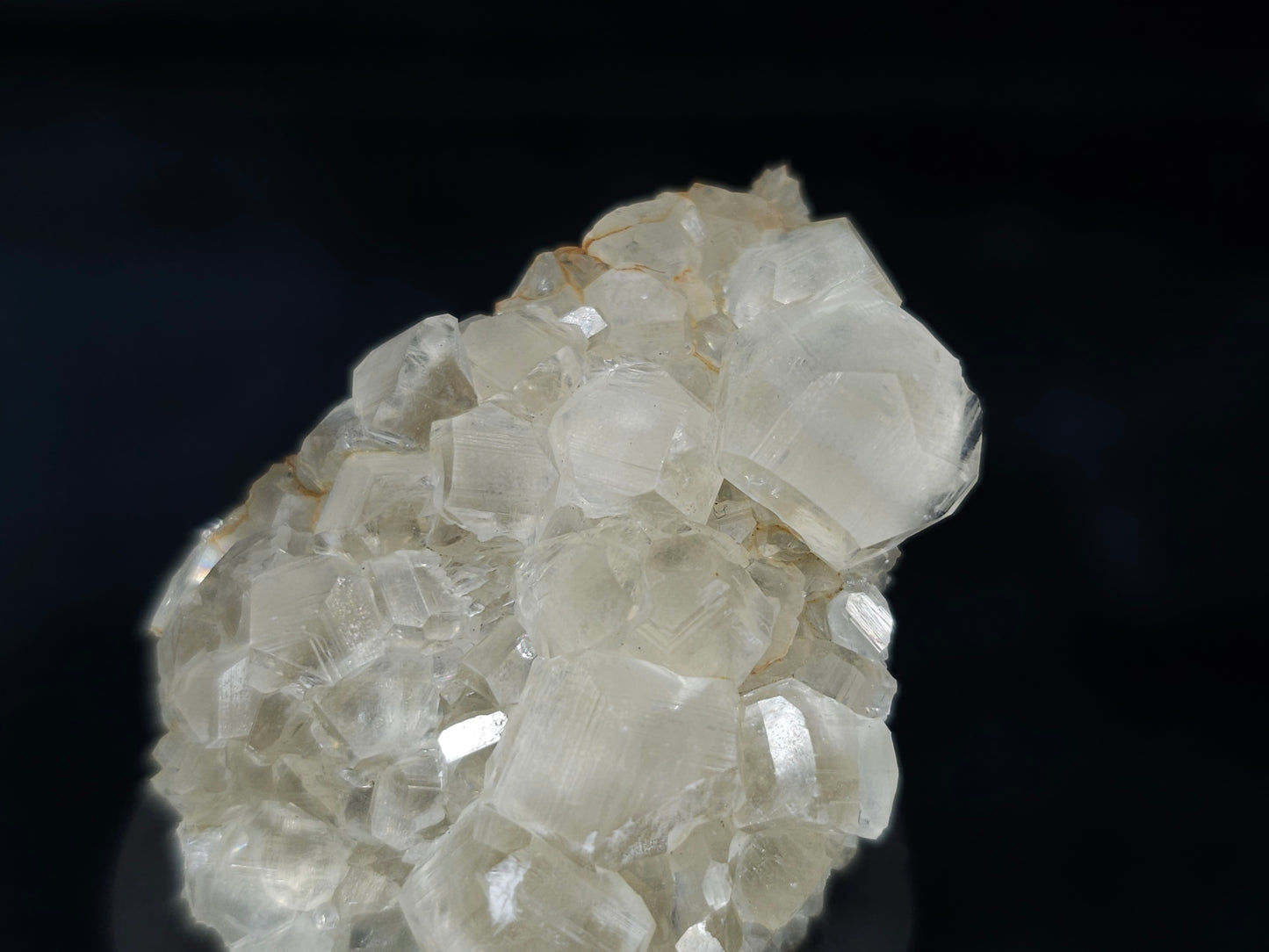 #33621 Super clear Nailhead Spar Calcite tiny cluster