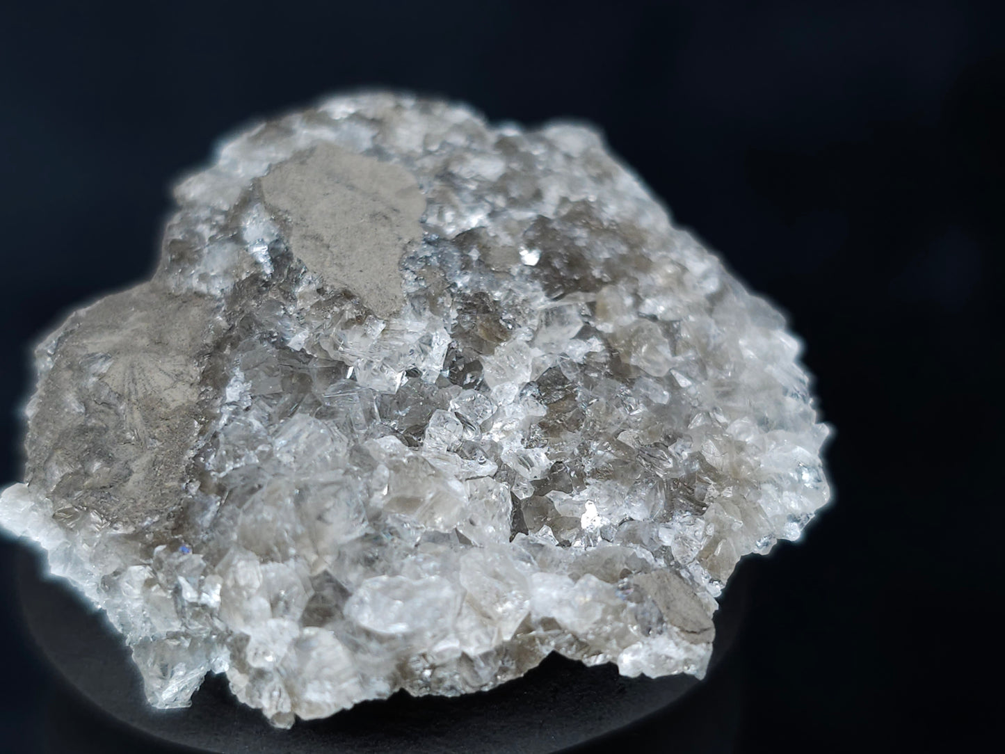 #33628 Super clear Nailhead Spar Calcite tiny cluster