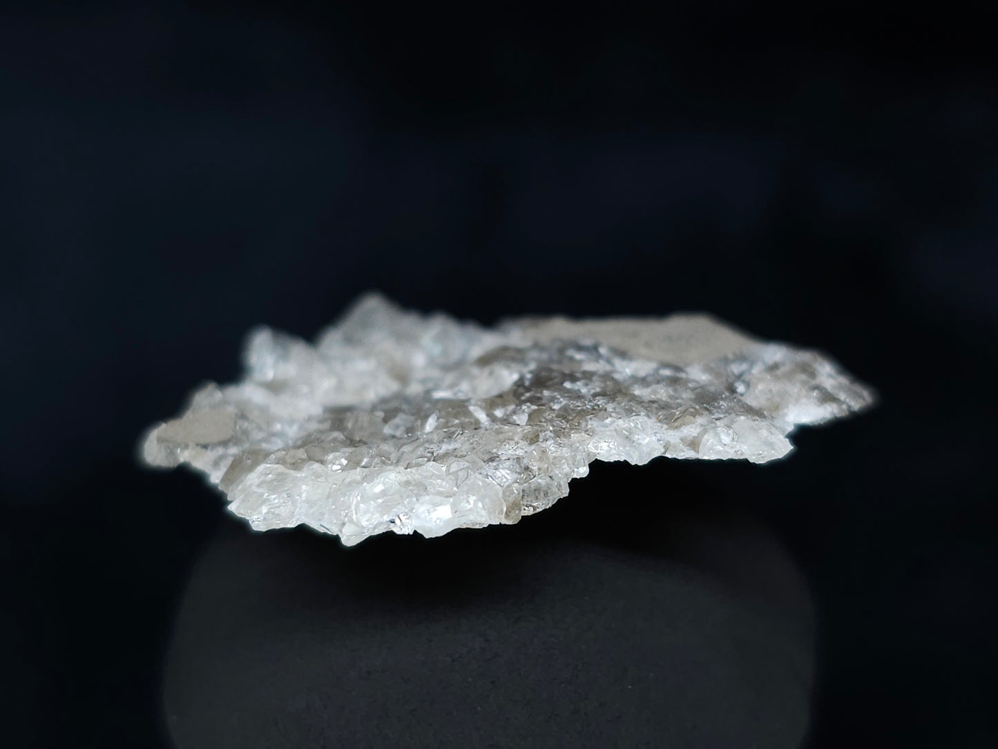 #33628 Super clear Nailhead Spar Calcite tiny cluster