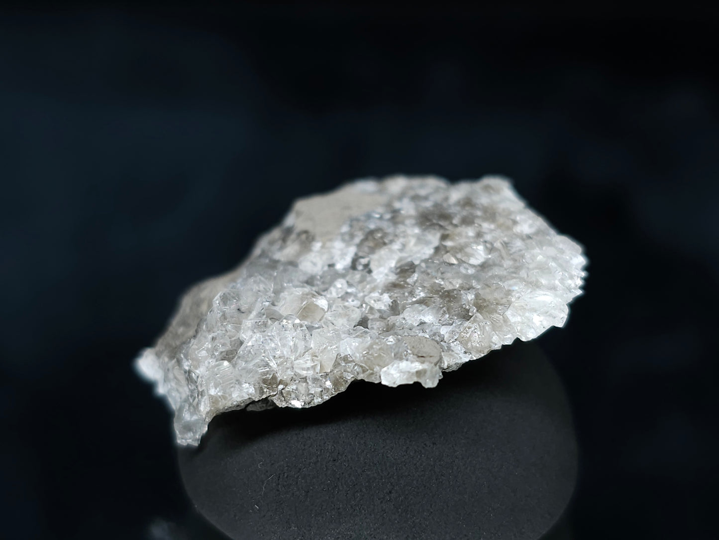 #33628 Super clear Nailhead Spar Calcite tiny cluster