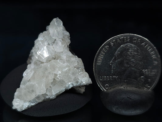 #33630 Super clear Nailhead Spar Calcite tiny cluster