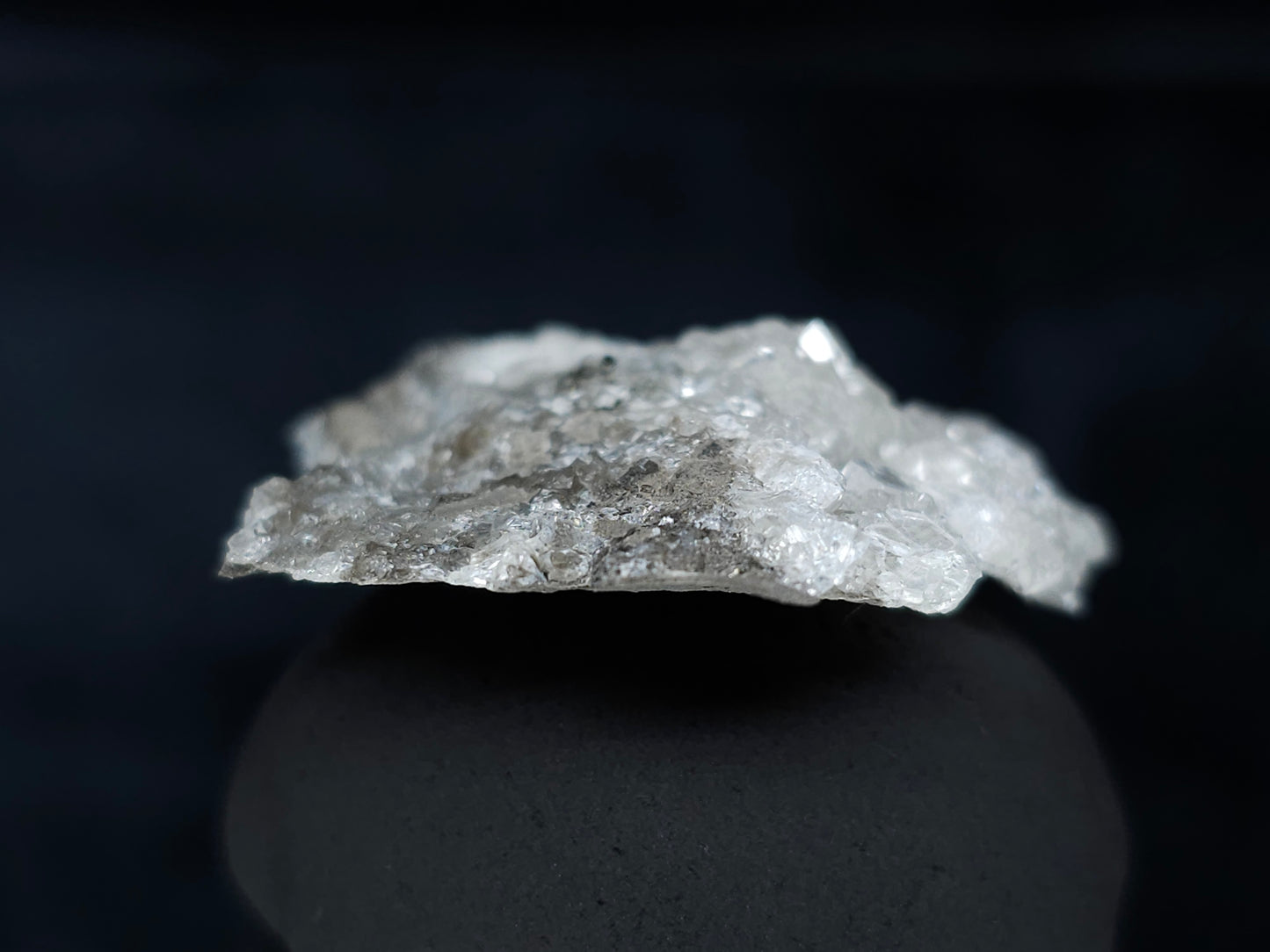 #33631  Super clear Nailhead Spar Calcite tiny cluster