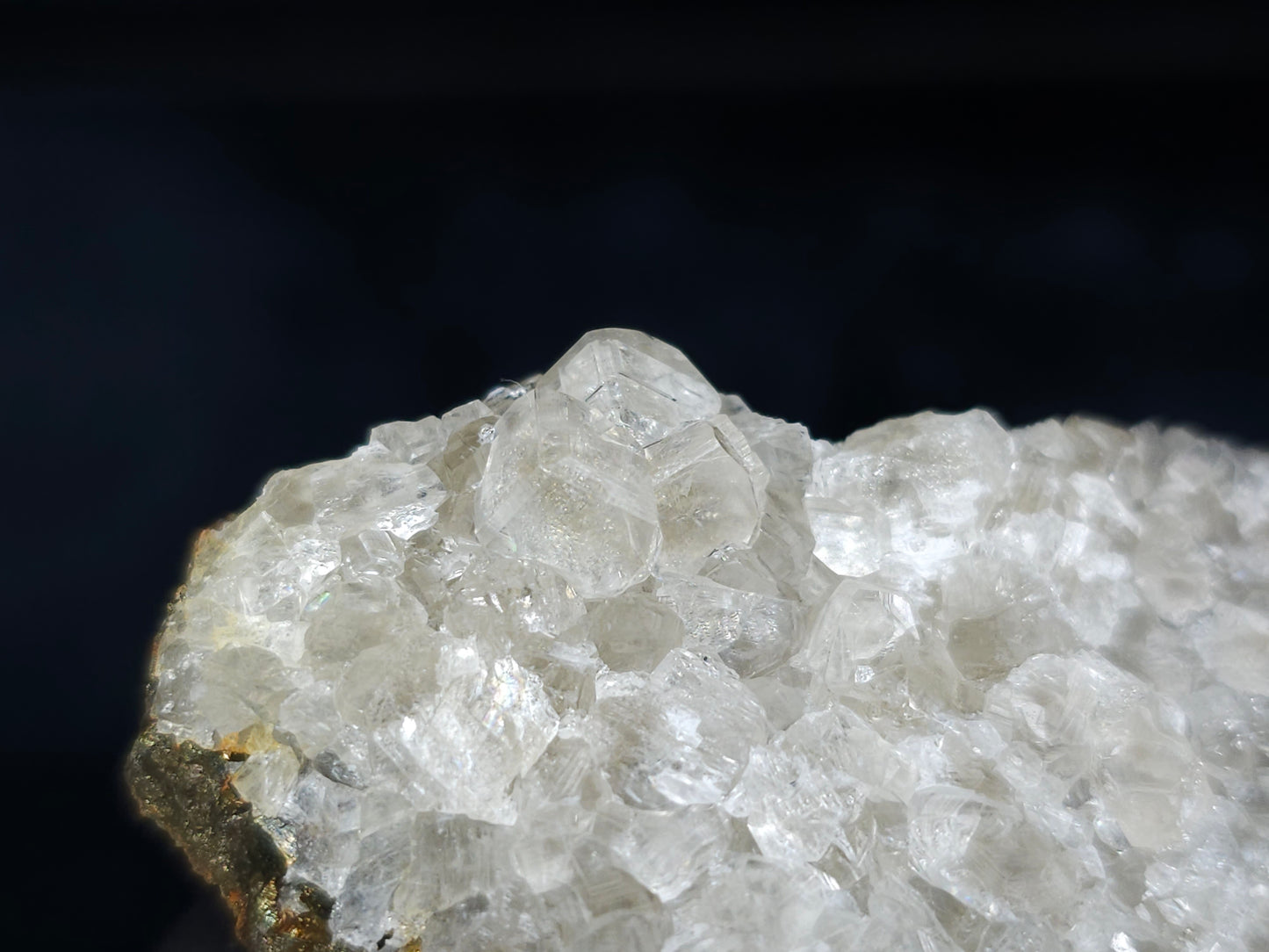 #33635 Super clear Nailhead Spar Calcite tiny cluster and Chalcopyrite ore and multiple small fossils in the matrix