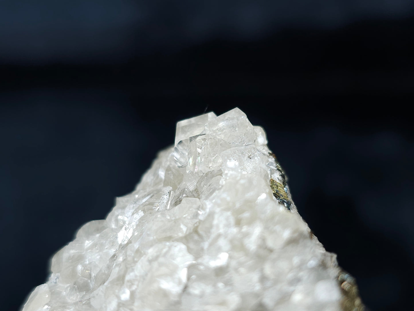#33635 Super clear Nailhead Spar Calcite tiny cluster and Chalcopyrite ore and multiple small fossils in the matrix