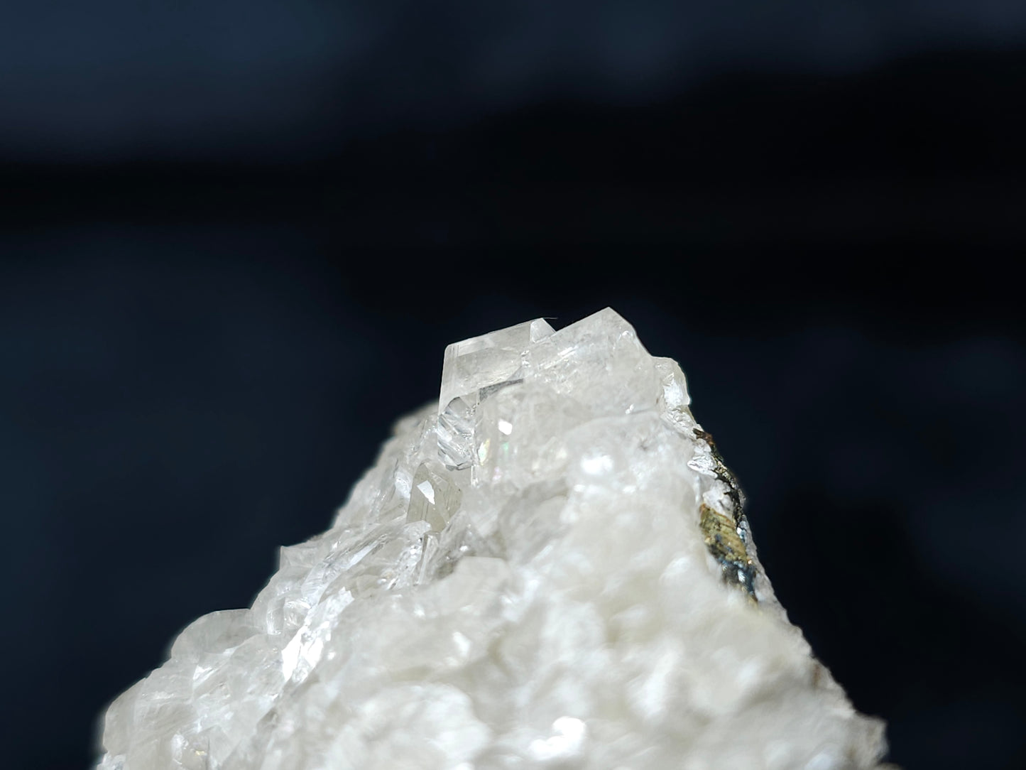 #33635 Super clear Nailhead Spar Calcite tiny cluster and Chalcopyrite ore and multiple small fossils in the matrix