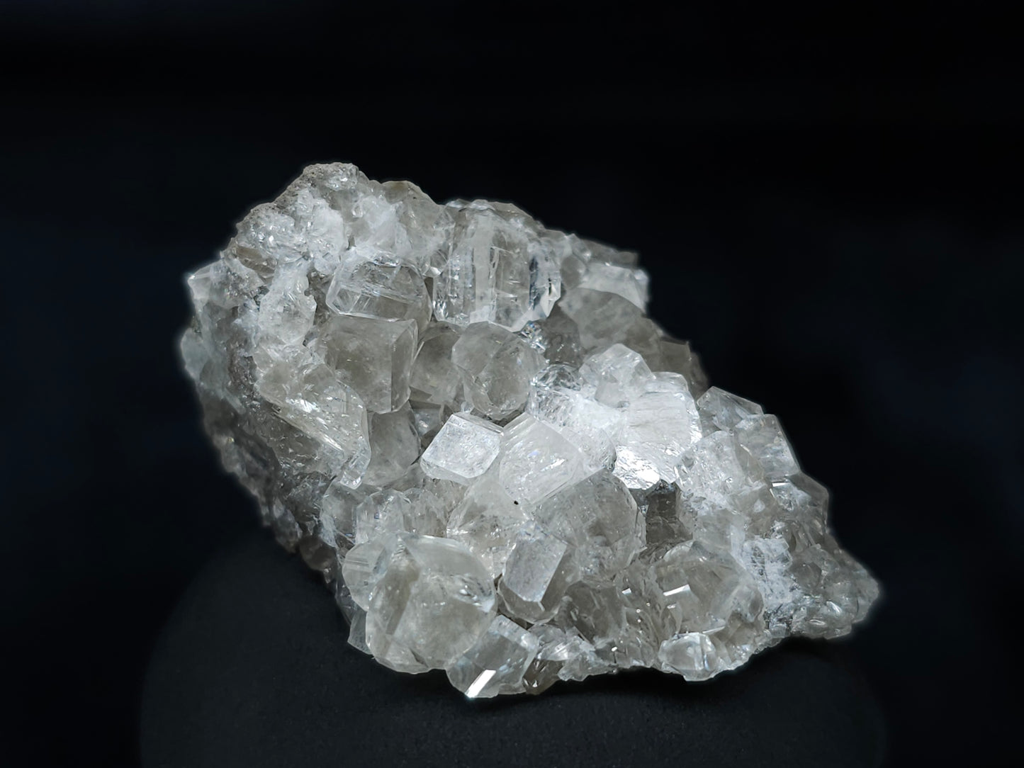#33640 Super clear Nailhead Spar Calcite tiny cluster
