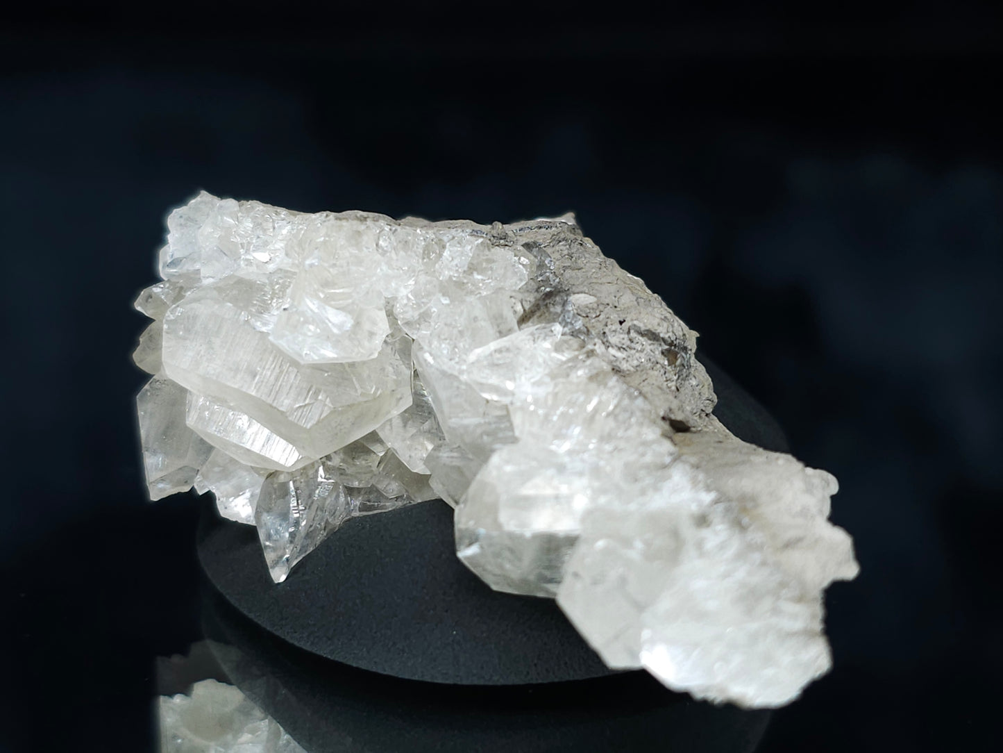 #33642 Super clear Nailhead Spar Calcite tiny cluster and Chalcopyrite ore and multiple small fossils in the matrix