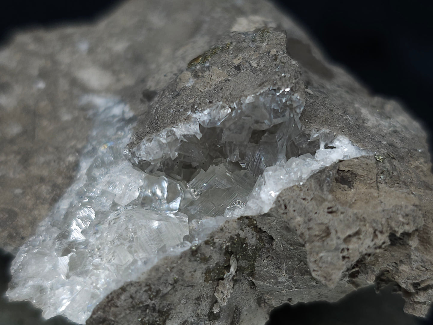 #33661 Super clear Nailhead Spar Calcite cluster and  Chalcopyrite ore and multiple small fossils in the matrix