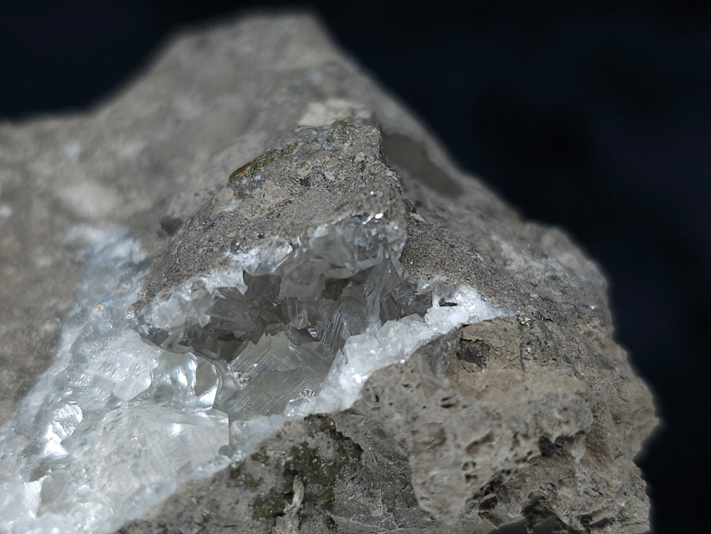 #33661 Super clear Nailhead Spar Calcite cluster and  Chalcopyrite ore and multiple small fossils in the matrix
