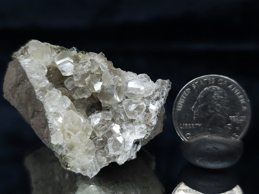 #33662 Super clear Nailhead Spar Calcite geode and Chalcopyrite ore and multiple small fossils in the matrix