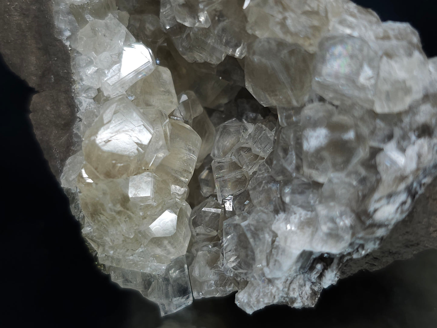#33662 Super clear Nailhead Spar Calcite geode and Chalcopyrite ore and multiple small fossils in the matrix