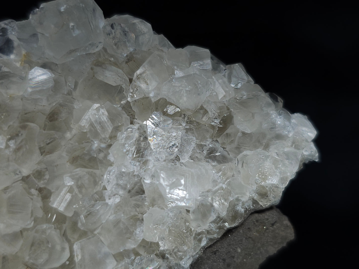 #33664 Super clear Nailhead Spar Calcite cluster