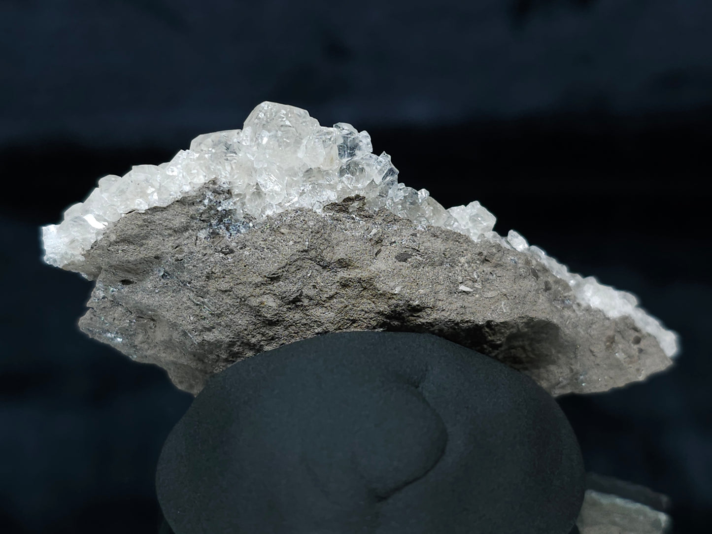 #33664 Super clear Nailhead Spar Calcite cluster