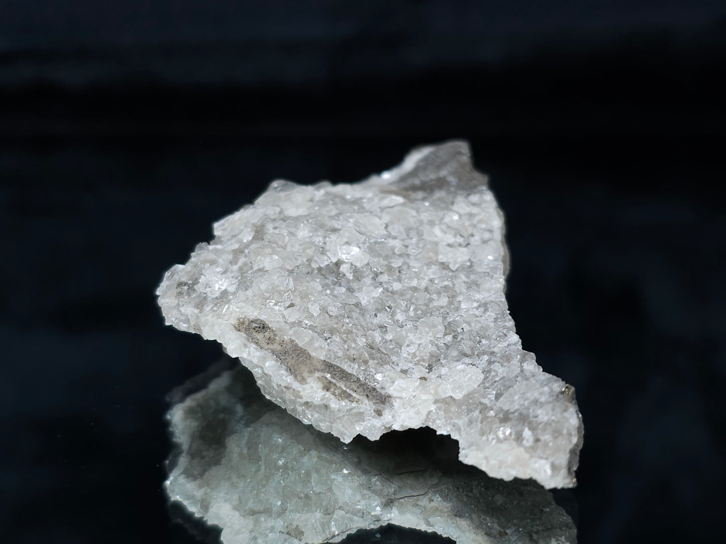 #33667 Super clear Nailhead Spar Calcite cluster