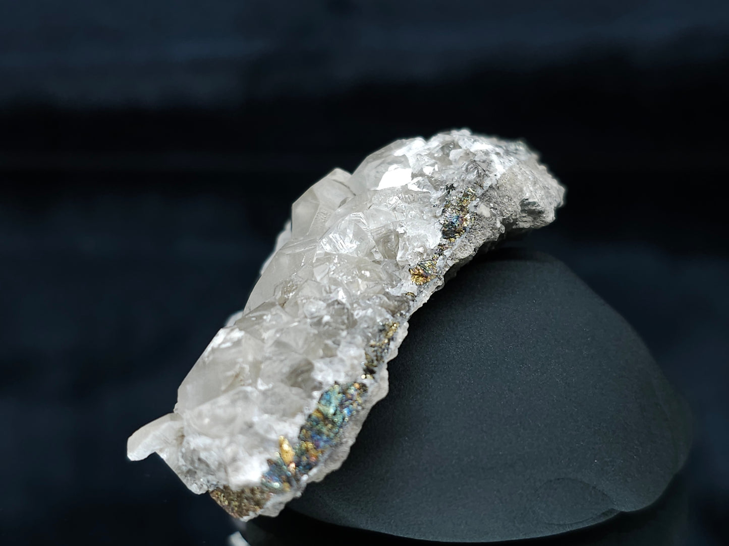 #33669 Super clear Nailhead Spar cluster and Chalcopyrite ore and multiple small fossils in the matrix