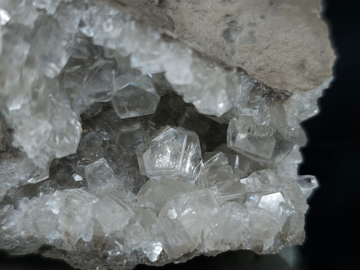 #33670 Super clear Nailhead Spar Calcite goede
