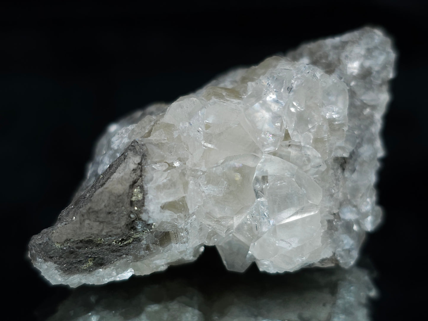 #33671 Super clear Nailhead Spar Calcite cluster