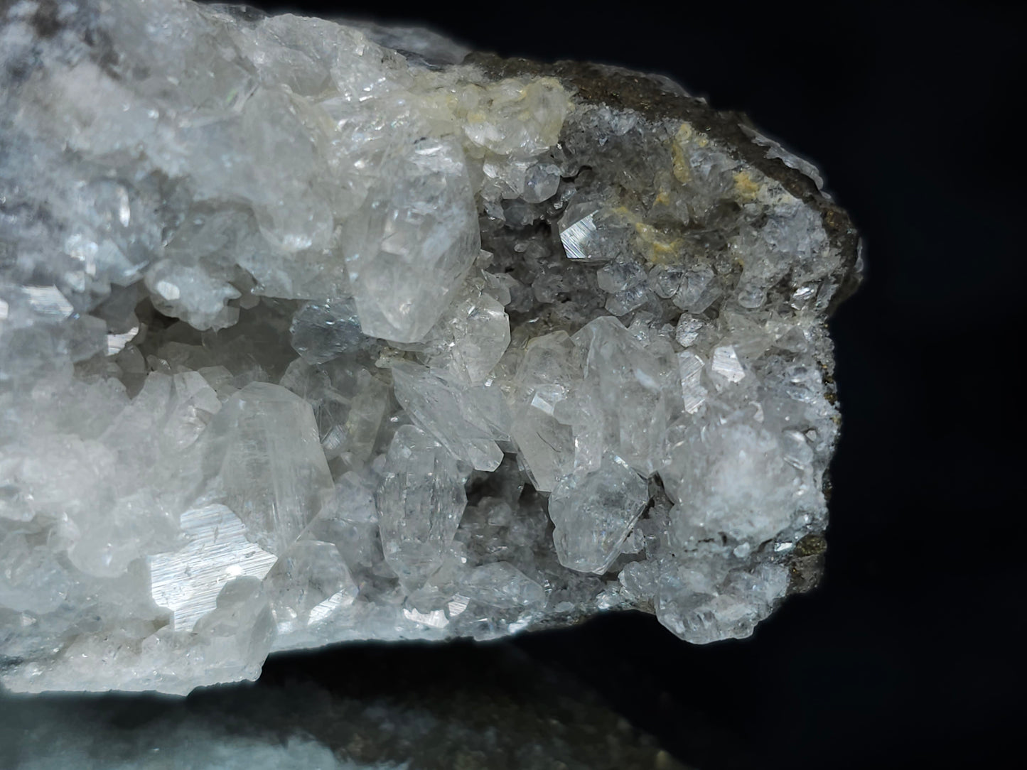 #33672 Super clear Nailhead Spar Calcite cluster and Chalcopyrite ore and multiple small fossils in the matrix