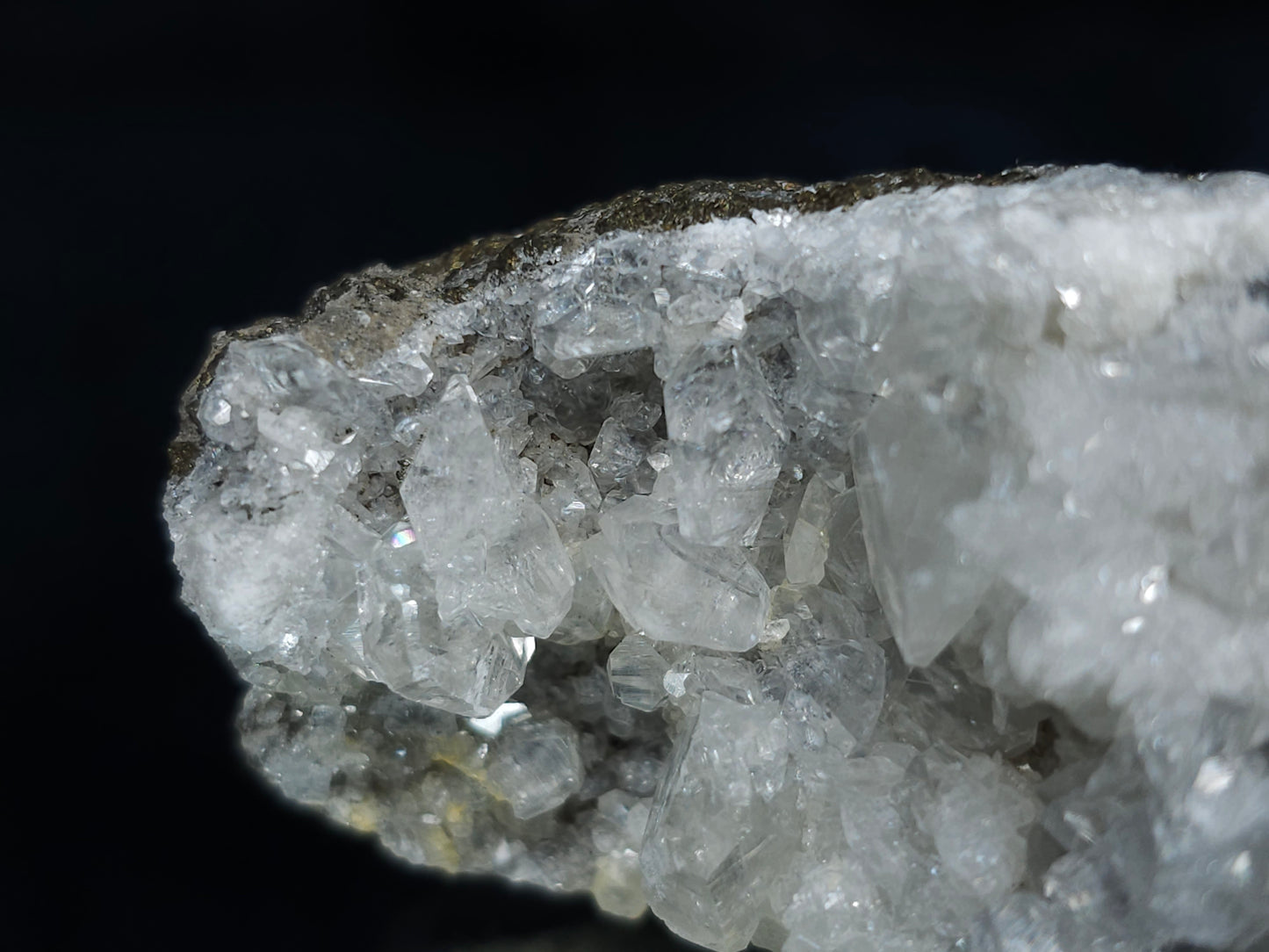 #33672 Super clear Nailhead Spar Calcite cluster and Chalcopyrite ore and multiple small fossils in the matrix