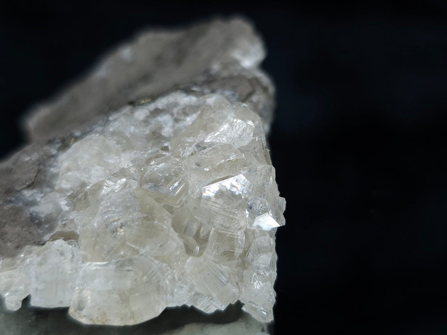 #33676 Super clear Nailhead Spar Calcite cluster and Chalcopyrite ore and multiple small fossils in the matrix