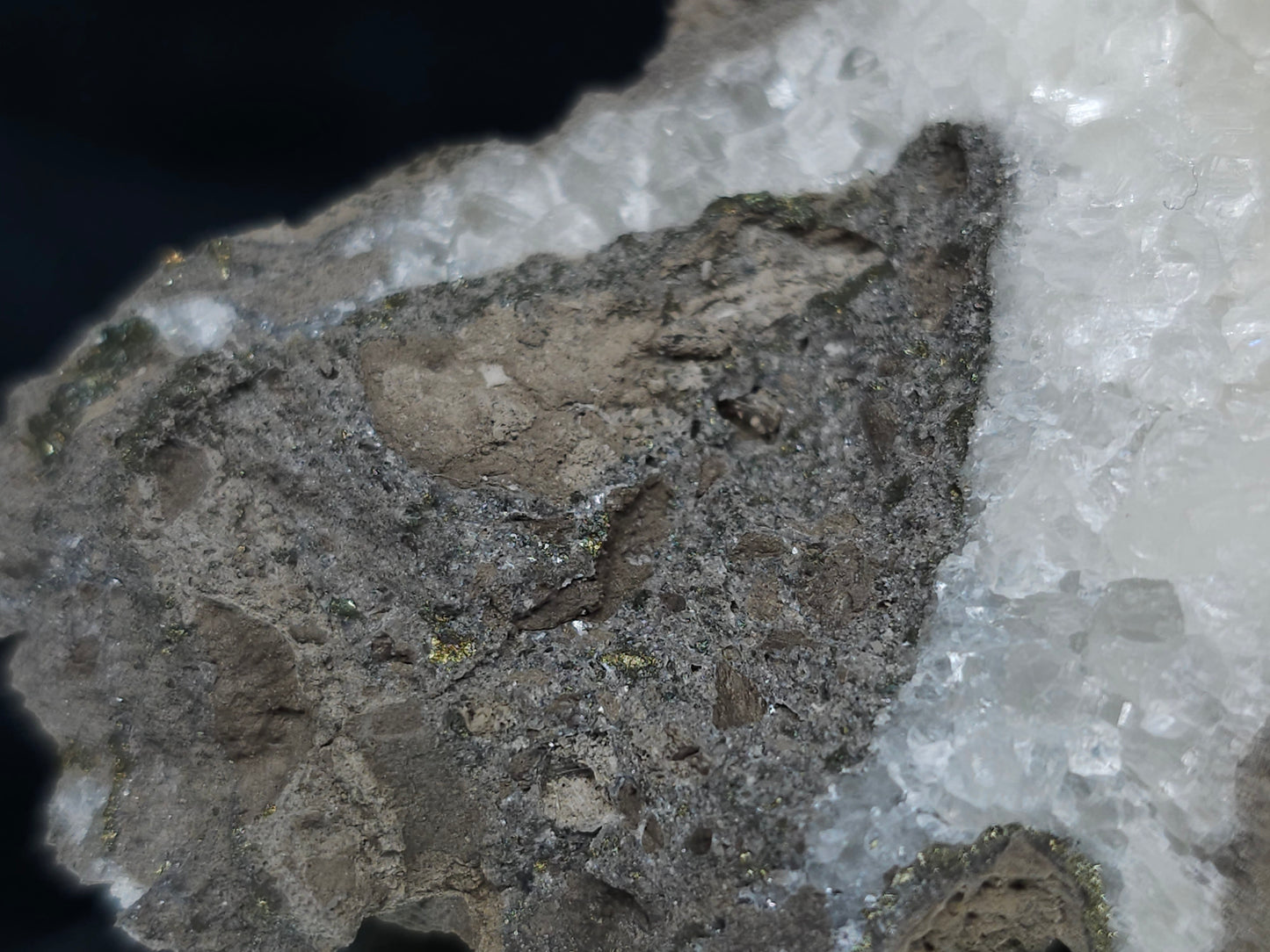 #33680  Super clear Nailhead Spar Calcite cluster and Chalcopyrite ore and multiple small fossils in the matrix