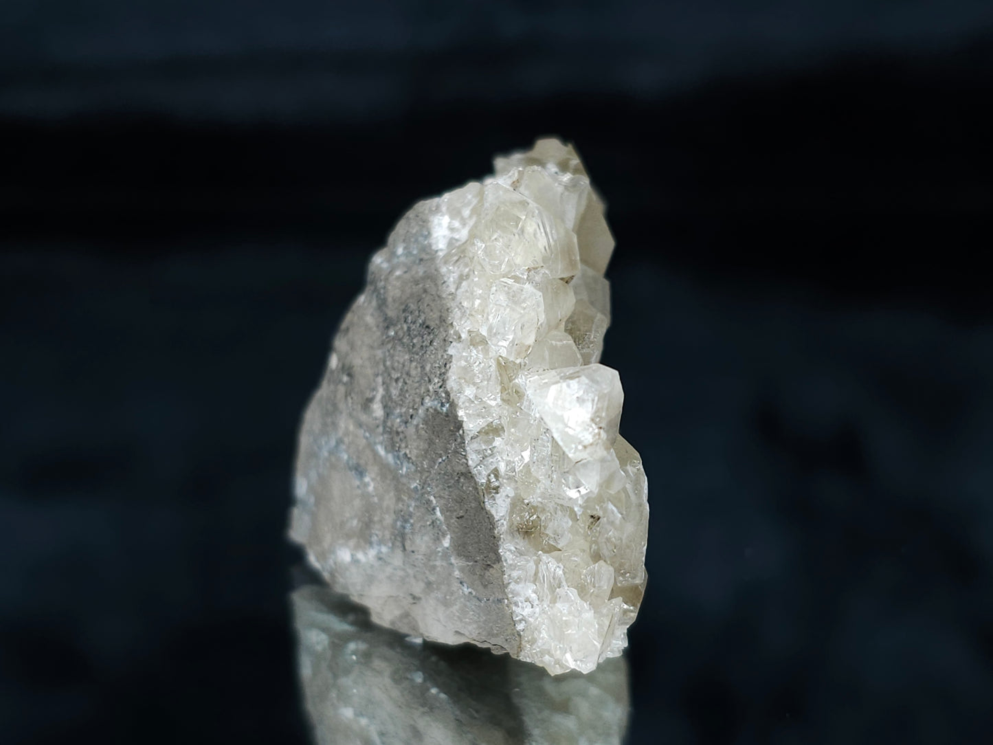#33682 Nailhead Spar Calcite cluster and Chalcopyrite ore and multiple small fossils in the matrix