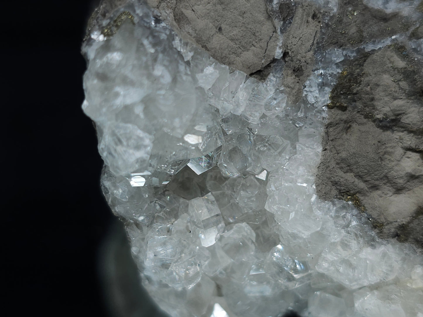 #33684 Super clear Nailhead Calcite Spar cluster and Chalcopyrite ore and multiple small fossils in the matrix