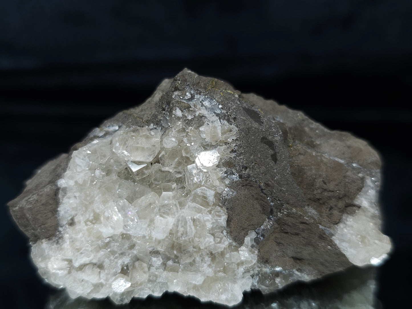 #33686 Super clear Nailhead Spar Calcite cluster and Chalcopyrite ore and multiple small fossils in the matrix