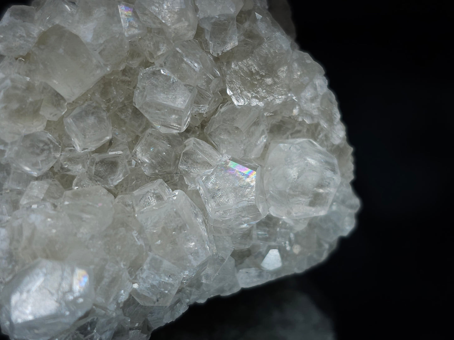 #33690 Super clear Nailhead Spar Calcite cluster and Chalcopyrite ore and multiple small fossils in the matrix