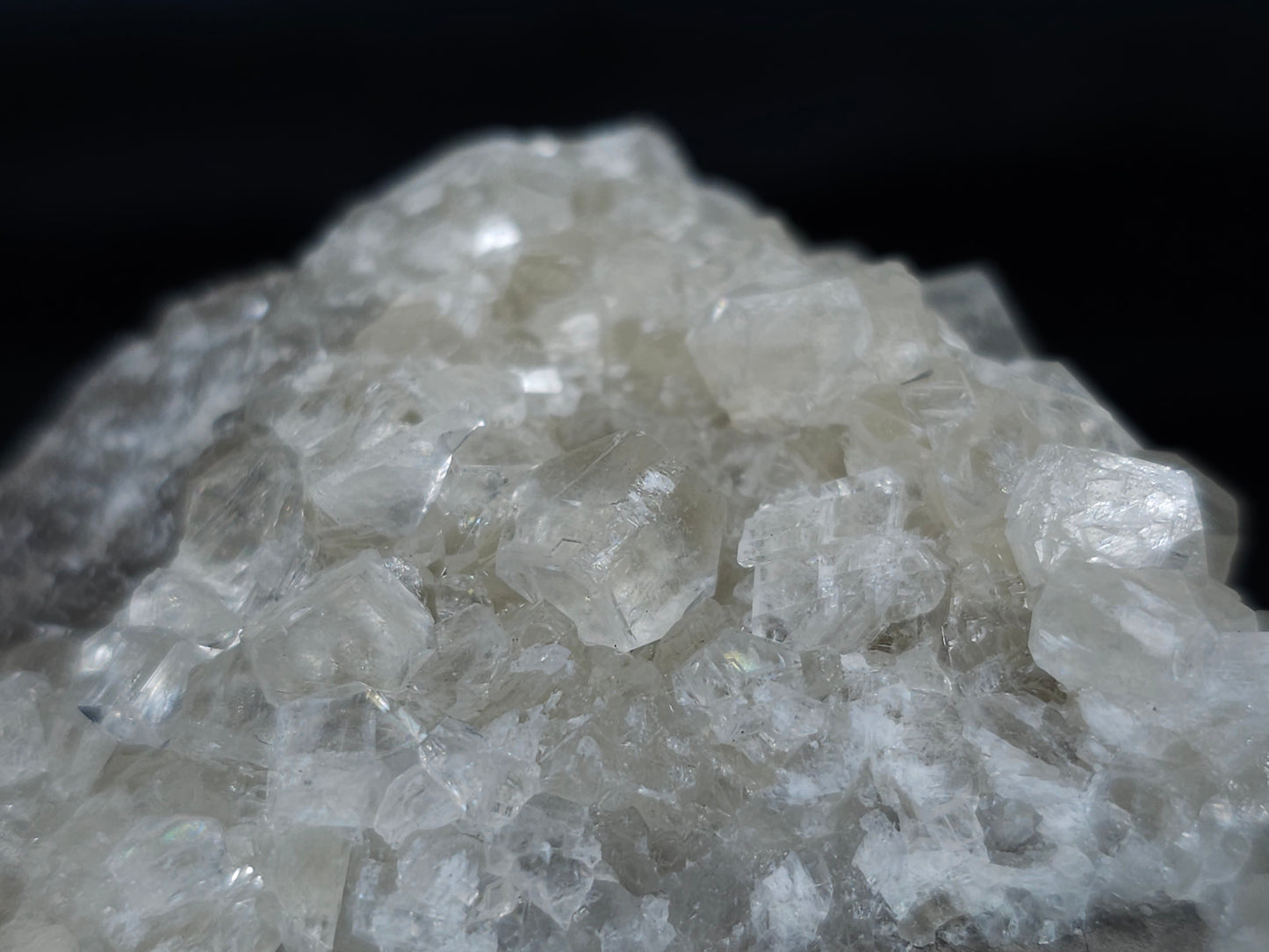 #33690 Super clear Nailhead Spar Calcite cluster and Chalcopyrite ore and multiple small fossils in the matrix