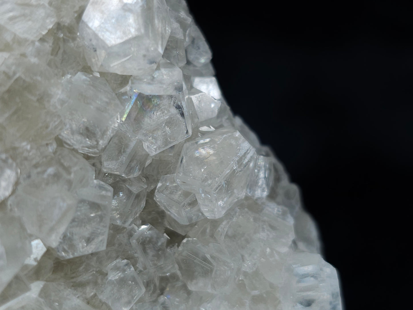 #33690 Super clear Nailhead Spar Calcite cluster and Chalcopyrite ore and multiple small fossils in the matrix