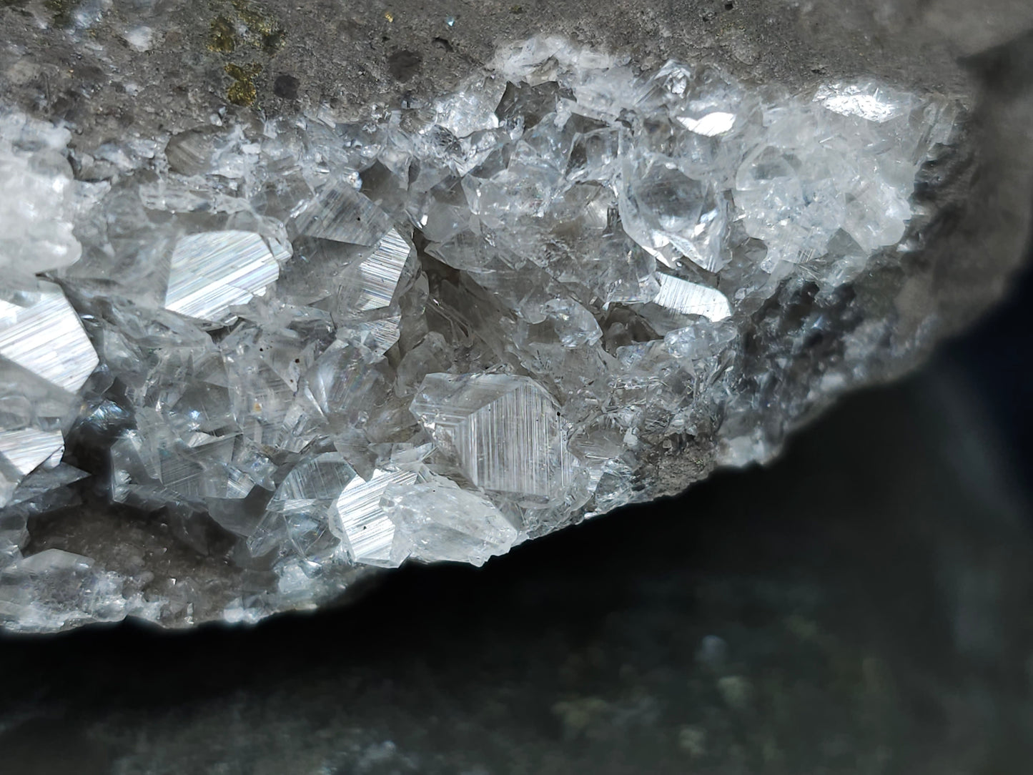 #33694 Super clear Nailhead Spar Calcite cluster and Chalcopyrite ore and multiple small fossils in the matrix