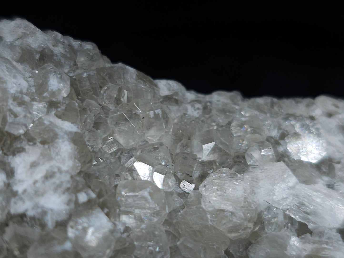 #33695 Super clear Nailhead Spar Calcite cluster and Chalcopyrite ore and multiple small fossils in the matrix