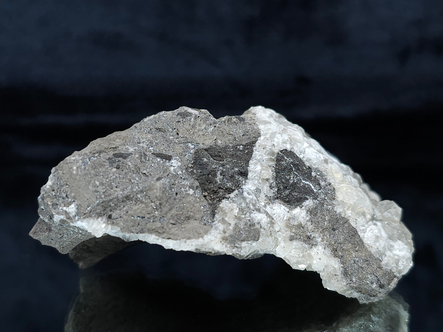 #33695 Super clear Nailhead Spar Calcite cluster and Chalcopyrite ore and multiple small fossils in the matrix