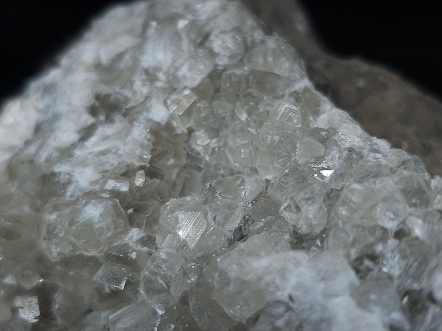 #33695 Super clear Nailhead Spar Calcite cluster and Chalcopyrite ore and multiple small fossils in the matrix
