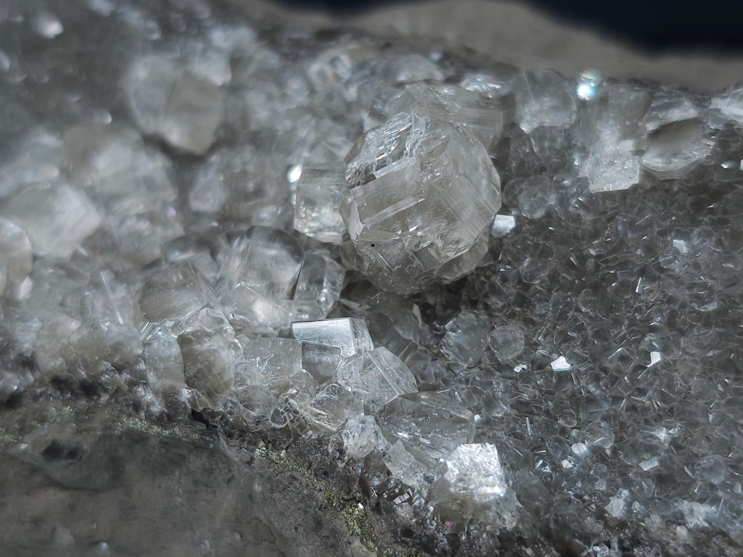 #33696 Super clear Nailhead Spar Calcite cluster and Chalcopyrite ore and multiple small fossils in the matrix