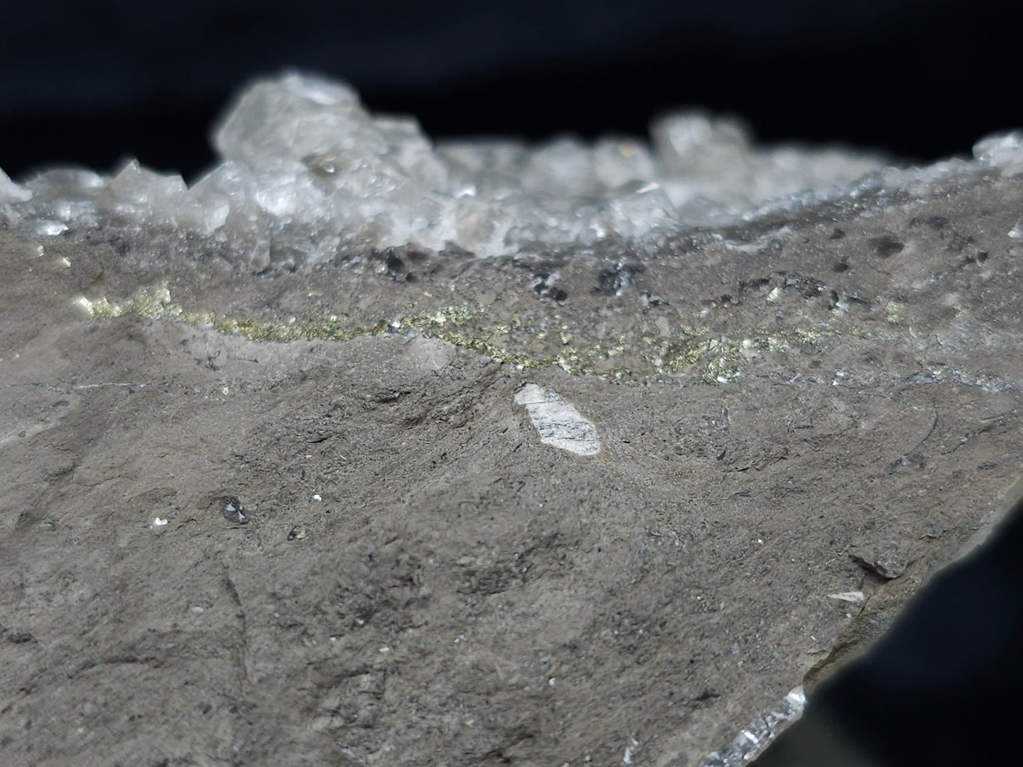 #33696 Super clear Nailhead Spar Calcite cluster and Chalcopyrite ore and multiple small fossils in the matrix