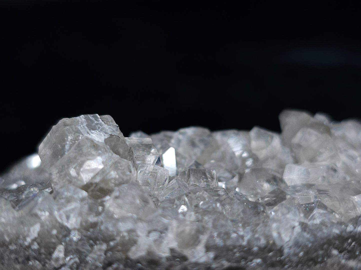 #33696 Super clear Nailhead Spar Calcite cluster and Chalcopyrite ore and multiple small fossils in the matrix