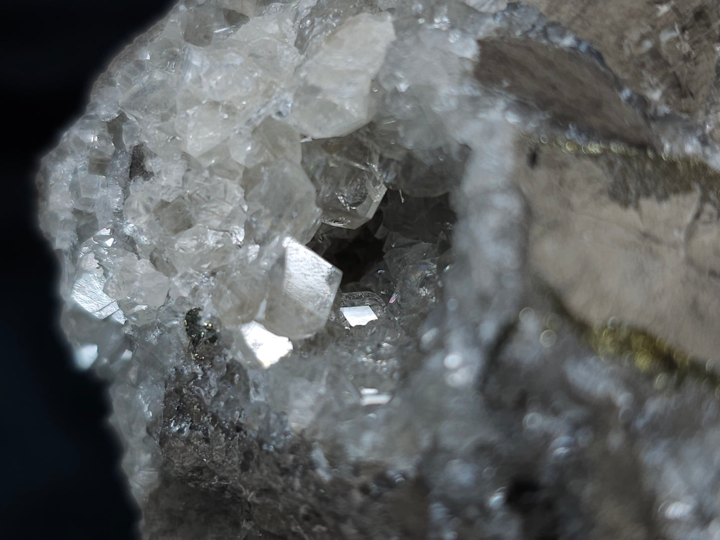 #33697 Super clear Nailhead Spar Calcite geode and Chalcopyrite ore and multiple small fossils in the matrix